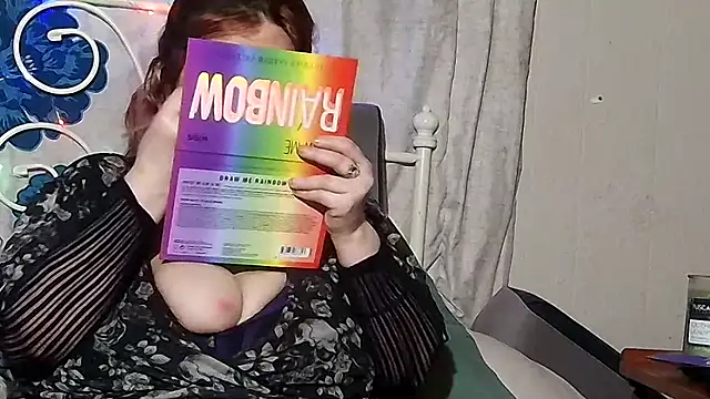 g0lden are0las89 online show from 04/21/26, 03:35