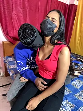 Snapshot of KAMUKH-NEHA-SEXY chatting on 11/16/25, 05:57 KAMUKH-NEHA-SEXY online show from 11/16/25, 05:57