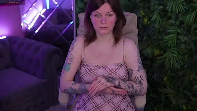 TinaMelt online show from 05/16/26, 06:50