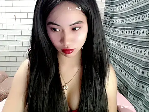 Snapshot of Rainea149 chatting on 11/02/25, 01:02 Rainea149 online show from 11/02/25, 01:02