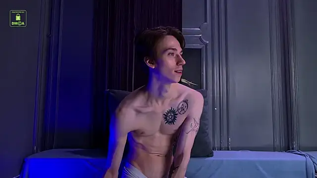 ares pallini online show from 11/11/25, 04:23