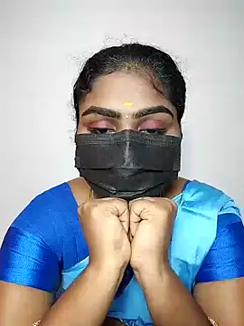 Snapshot of Tamil_Princess12 chatting on 09/29/25, 10:25 Tamil Princess12 online show from 09/29/25, 10:25