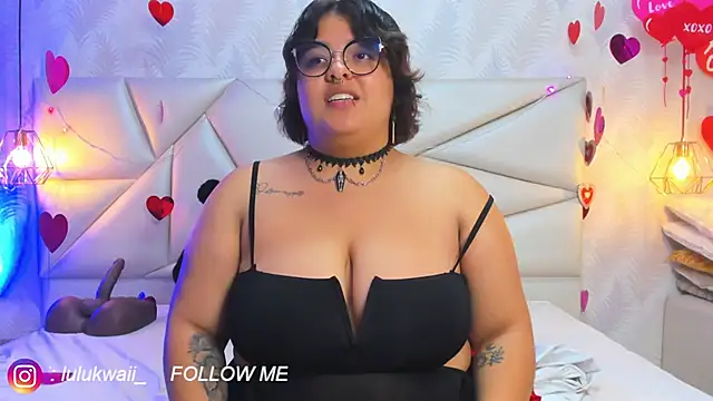 Snapshot of lulukawai16 chatting on 02/19/26, 07:21 lulukawai16 online show from 02/19/26, 07:21