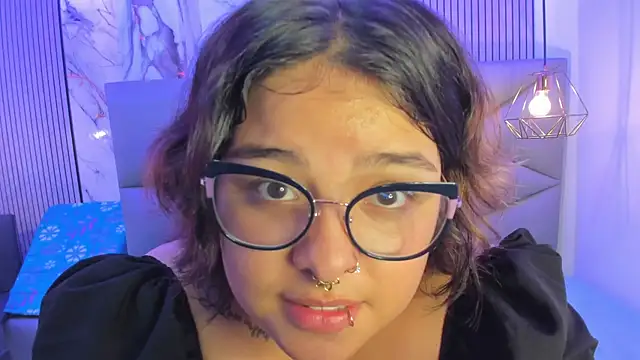 lulukawai16 online show from 04/11/26, 07:29