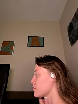 Bambi-Live online show from 09/09/25, 07:24