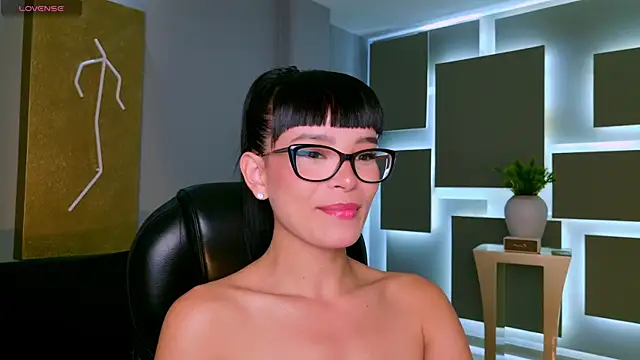 AgathaKondo  online show from 01/14/26, 07:52