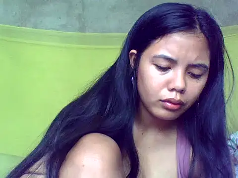 sweet heaven00 online show from 10/17/25, 01:53