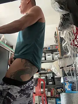 Snapshot of Terra-22cm chatting on 09/26/25, 03:16 Terra-22cm online show from 09/26/25, 03:16