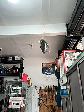 Snapshot of Terra-22cm chatting on 10/18/25, 02:51 Terra-22cm online show from 10/18/25, 02:51