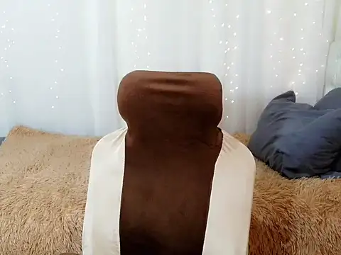 Iyotakody online show from 04/08/26, 01:05