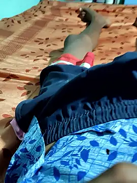 RAYI Queen 4 online show from 02/18/26, 12:56