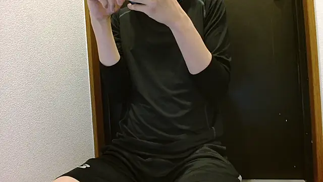 Snapshot of shint-11 chatting on 04/12/26, 10:31 shint-11 online show from 04/12/26, 10:31