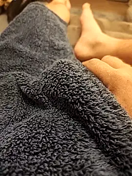 Snapshot of hubbyfun19 chatting on 11/23/25, 07:30 hubbyfun19 online show from 11/23/25, 07:30