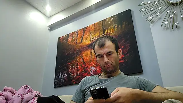 Apooabe online show from 04/12/26, 06:24