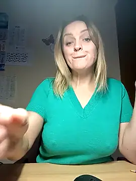 Ami Foxy online show from 01/07/26, 07:44