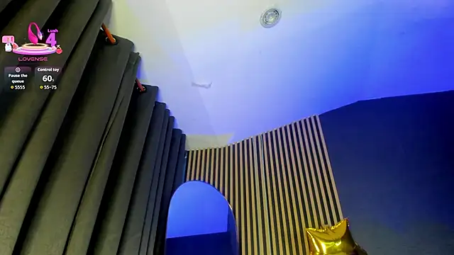 Gina 77 online show from 10/08/25, 12:25