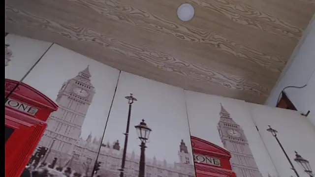 Snapshot of Milf_Valeria chatting on 02/09/26, 04:00 Milf Valeria online show from 02/09/26, 04:00