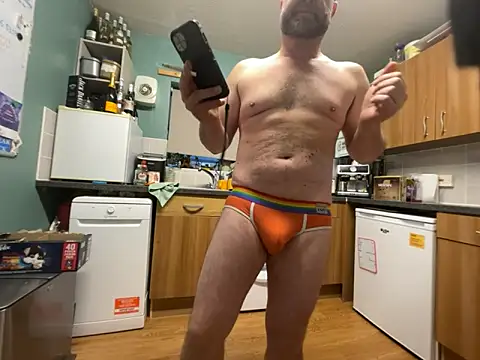 Dilfcam101 online show from 11/25/25, 07:41