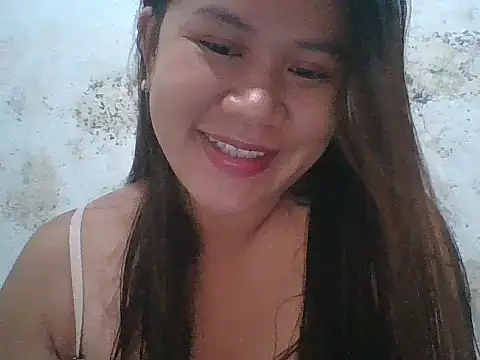 Snapshot of Bhubbles888 chatting on 10/16/25, 02:07 Bhubbles888 online show from 10/16/25, 02:07