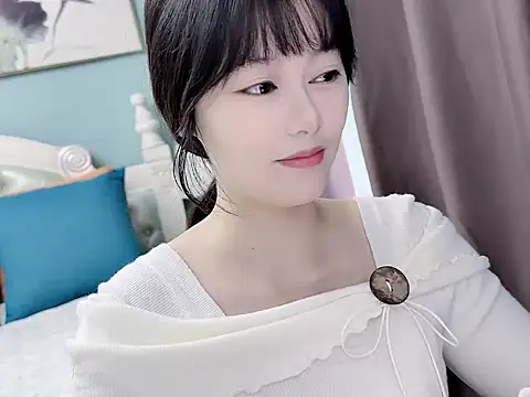 sarah111 online show from 10/19/25, 02:23