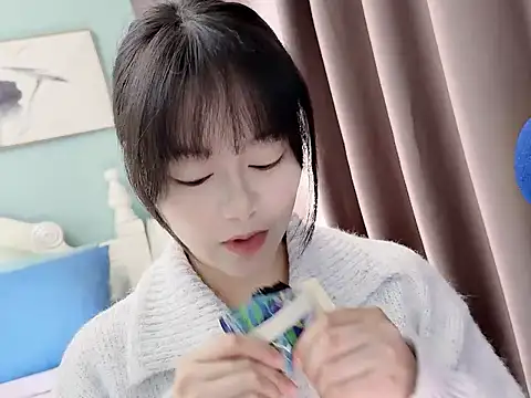 sarah111 online show from 11/30/25, 03:32