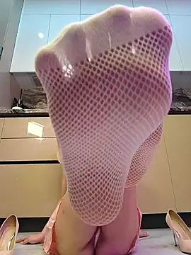 ThalinaFlame online show from 01/05/26, 08:23