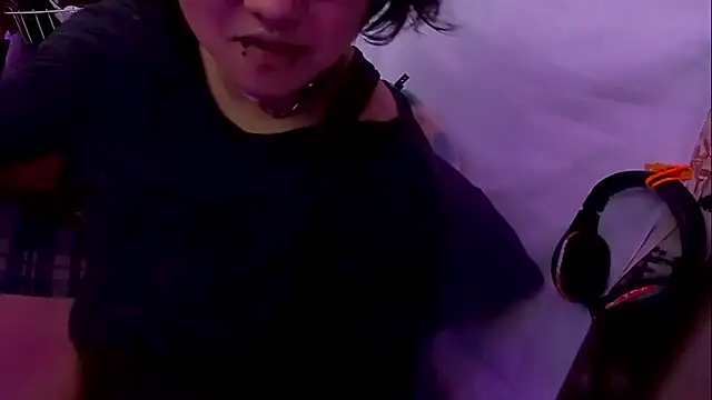 Ftm Bunny online show from 12/22/25, 10:45