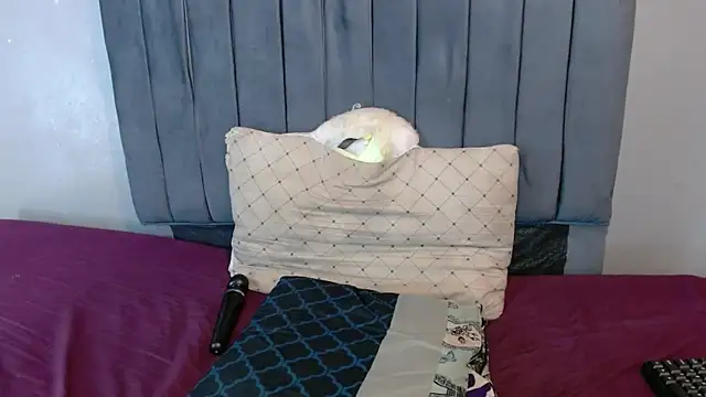 ChubbyBuddyxXx online show from 11/22/25, 07:35