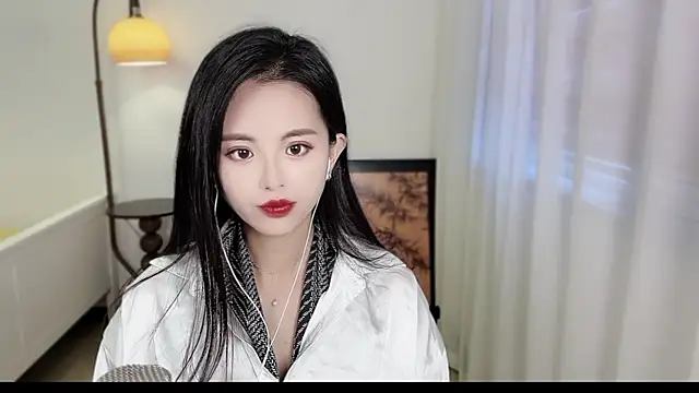 Musae7 online show from 10/21/25, 02:34