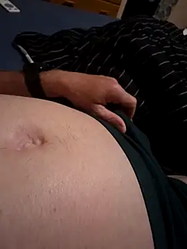 Snapshot of G-boy40 chatting on 10/01/25, 08:26 G-boy40 online show from 10/01/25, 08:26