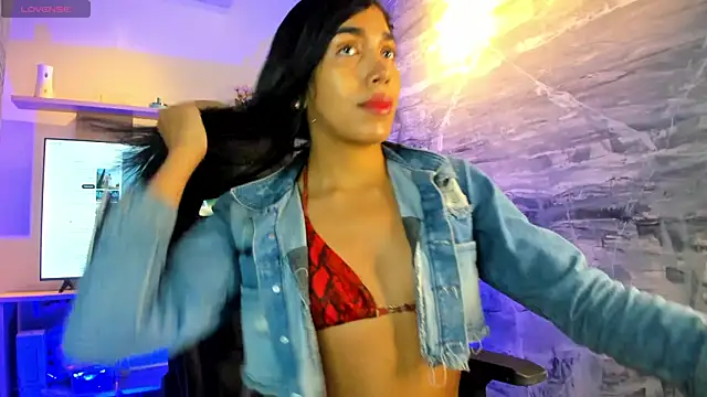 AmbarFoxx  online show from 03/27/26, 05:13