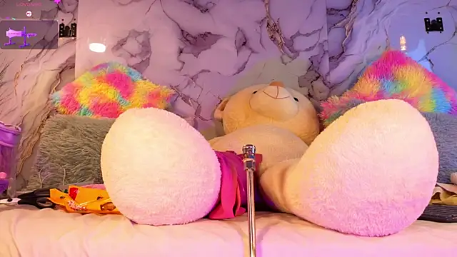 PrincePoppy online show from 01/10/26, 09:41