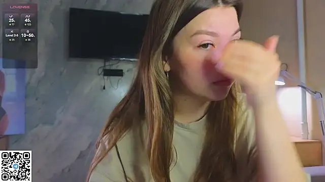 Snapshot of miss_bubbles_ chatting on 11/05/25, 12:21 miss bubbles online show from 11/05/25, 12:21