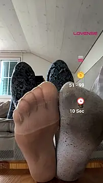 Teafeet online show from 07/20/26, 11:23