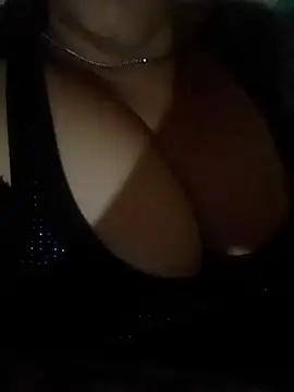 Moro 25 online show from 04/05/26, 03:58