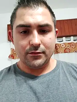 Bradd 32 online show from 10/27/25, 04:38