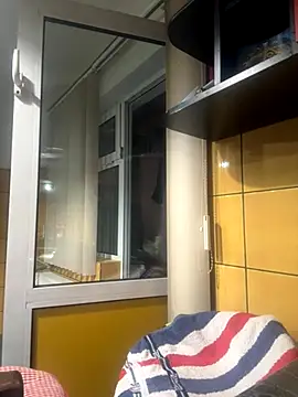 adiluci1 online show from 11/02/25, 04:37