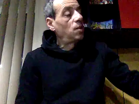 adiluci1 online show from 02/08/26, 03:21