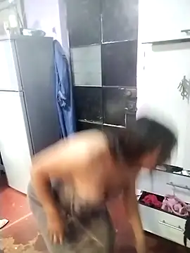 Snapshot of senciya chatting on 11/21/25, 08:07 senciya online show from 11/21/25, 08:07