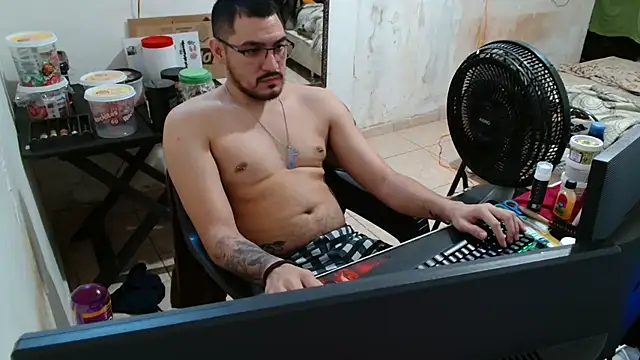 Leonino231 online show from 11/07/25, 04:18