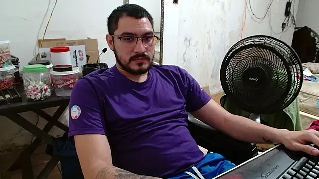 Leonino231 online show from 11/26/25, 08:10