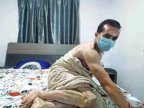 SSerene online show from 12/18/25, 06:03