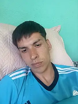 frankitocam4 online show from 01/07/26, 05:04