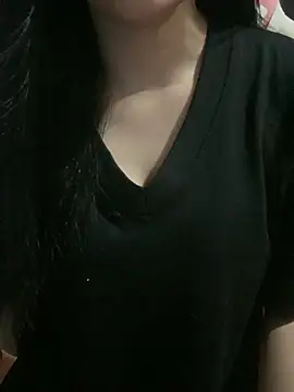 Linhtruong  online show from 09/20/25, 04:13