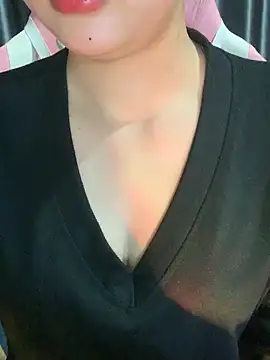 Linhtruong  online show from 03/03/26, 03:56