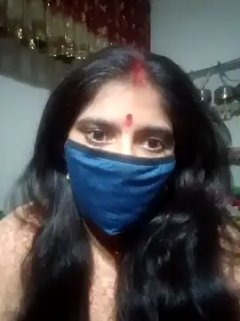 Snapshot of Daisygirl9 chatting on 02/14/26, 03:31 Daisygirl9 online show from 02/14/26, 03:31