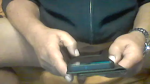 Snapshot of Knabenpenis@xh chatting on 10/12/25, 08:02 Knabenpenisxh online show from 10/12/25, 08:02