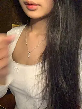 Nhinhi18 online show from 03/27/26, 03:56