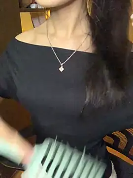Nhinhi18 online show from 07/05/26, 02:35