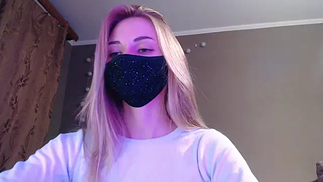 Iris lave online show from 09/26/25, 04:11